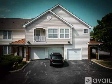 Main picture of 713 Windy Way
