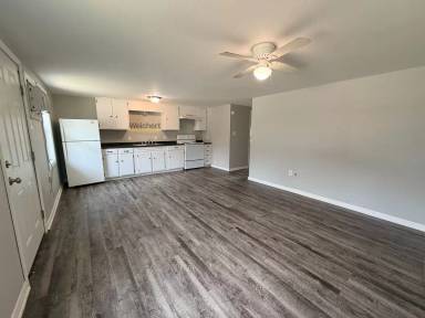 Main picture of 1900 East Lake Street - 7