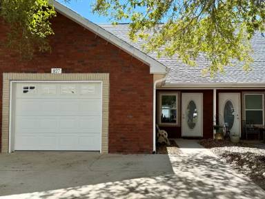 Main picture of 1000 Airport Rd