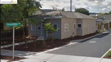 Main picture of 4715 Augustine St