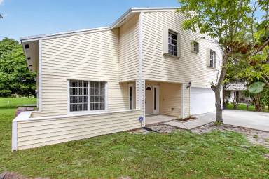 Main picture of 1751 Banyan Creek Ct