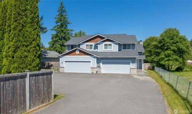 Main picture of 2715 99th Ave NE