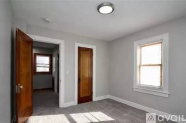 Main picture of 2510 E Midlothian Blvd