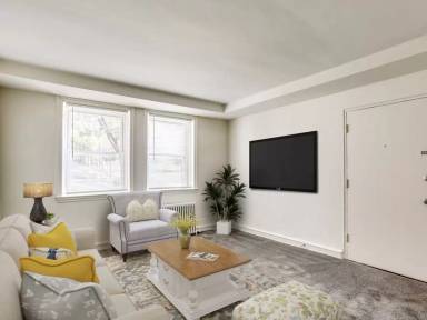 Main picture of Falls Court Apartments