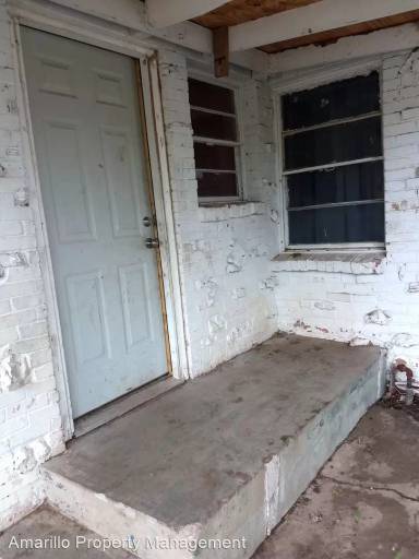 Main picture of 4100 S Washington St