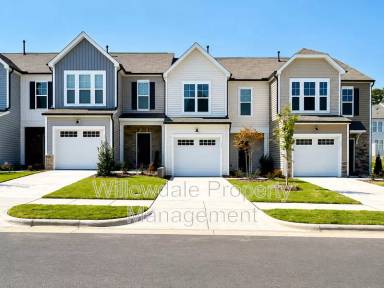 Main picture of 165 Woodford Reserve Ct