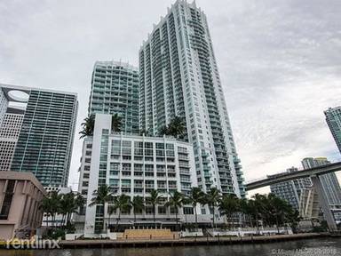 Main picture of Brickell on the River North