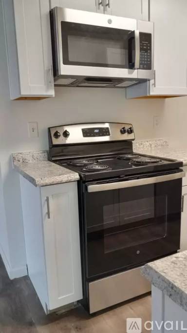 Main picture of 188 Woodbury Cir