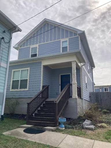 Main picture of 1723B Nubell St