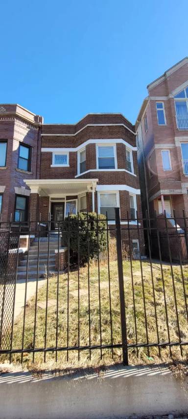 Main picture of 6403 S Ingleside Ave