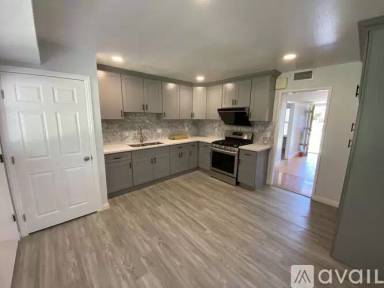 Main picture of 20326 Lake Erie Dr