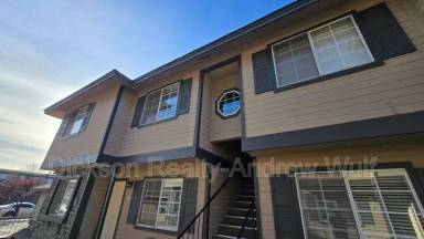 Main picture of 239 Cheney St