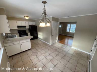 Main picture of 214 E Campbell Rd