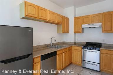 Main picture of 837 Geary St