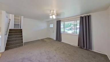 Main picture of 4675 Holland St