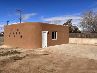 Main picture of 5417 Rosemont Ave NE