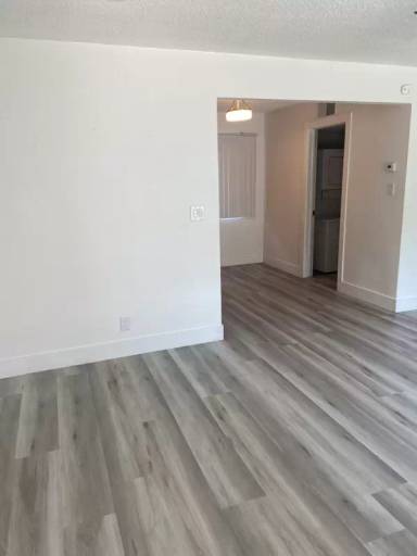 Main picture of 421 S 13th St