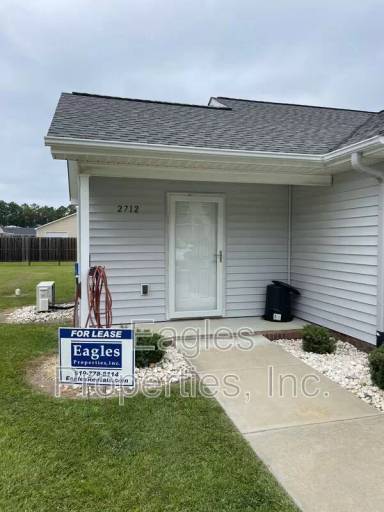 Main picture of 2012 Hatteras Dr