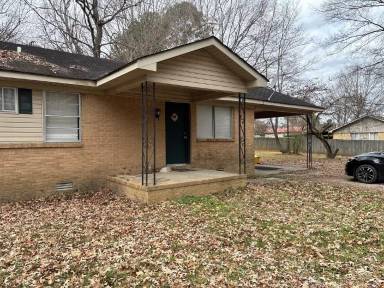 Main picture of 709 El Capitan Dr