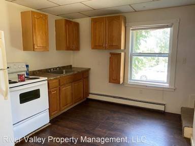 Main picture of 6 Laurel St