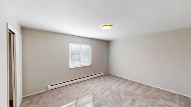 Main picture of 1751 Grand Ave
