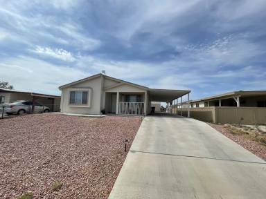 Main picture of 766 Holly St