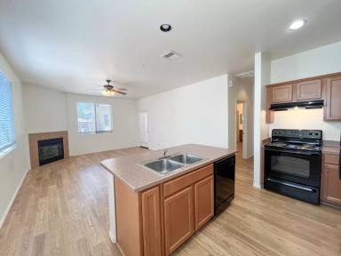 Main picture of 1715 Pinon Dr