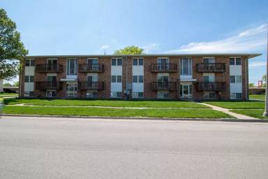 Main picture of 2713 Luther Dr