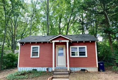 Main picture of 151 Chattooga Ave