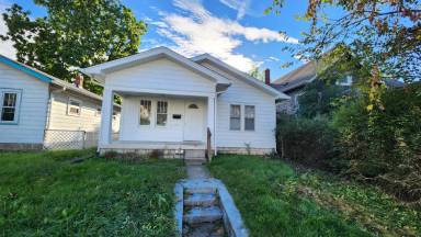 Main picture of 1005 Saint Paul St