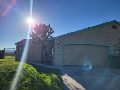 Main picture of 1085 Round House Ln