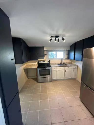 Main picture of 13 Olivine St