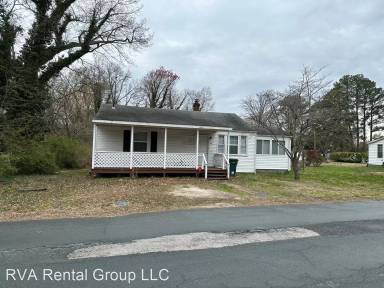 Main picture of 14 N Lake Ave