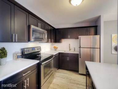 Main picture of Eleven Thirty