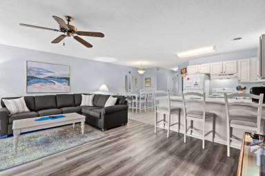 Main picture of Simply Surfside