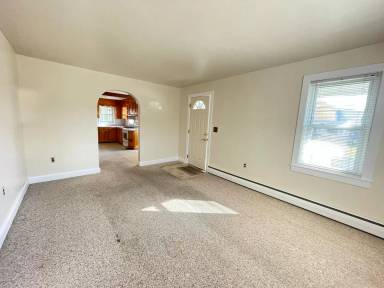 Main picture of 3187 Anthony Hwy
