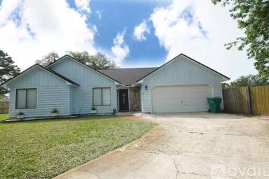 Main picture of 108 Pinehaven Dr