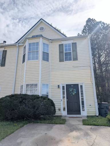 Main picture of 5690 Hampton Ct