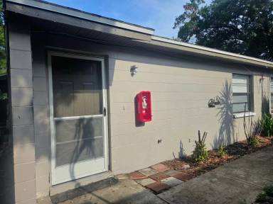 Main picture of 1902 Crystal Grove Dr