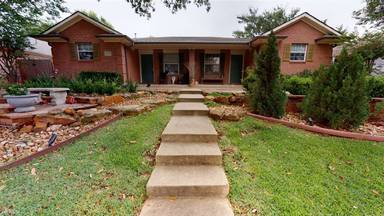 Main picture of 604 Corregidor Dr