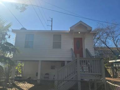 Main picture of 5401 Avenue P 1/2