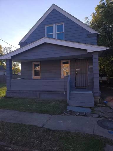Main picture of 3454 E 73rd St