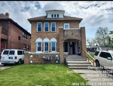 Main picture of 4045 Clements St