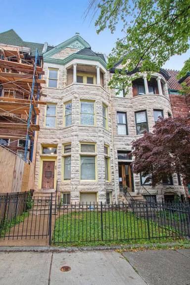 Main picture of 2245 Eutaw Pl