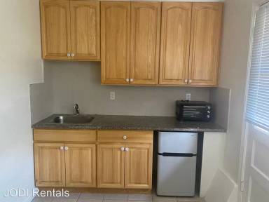 Main picture of 2362 20th Ave