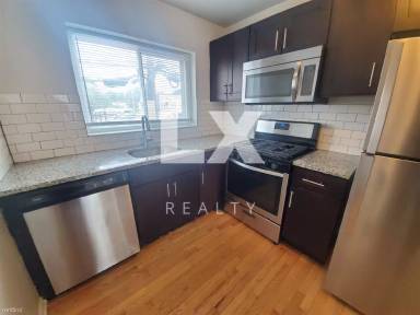Main picture of 7549 N Bell Ave