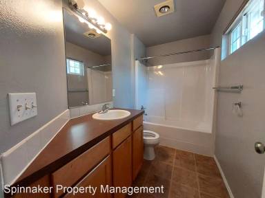 Main picture of 6418 Park St E