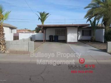 Main picture of 1901 S Farmer Ave