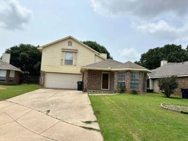 Main picture of 8504 Willow Creek Ct