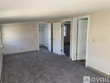 Main picture of 6 Edgewood Rd